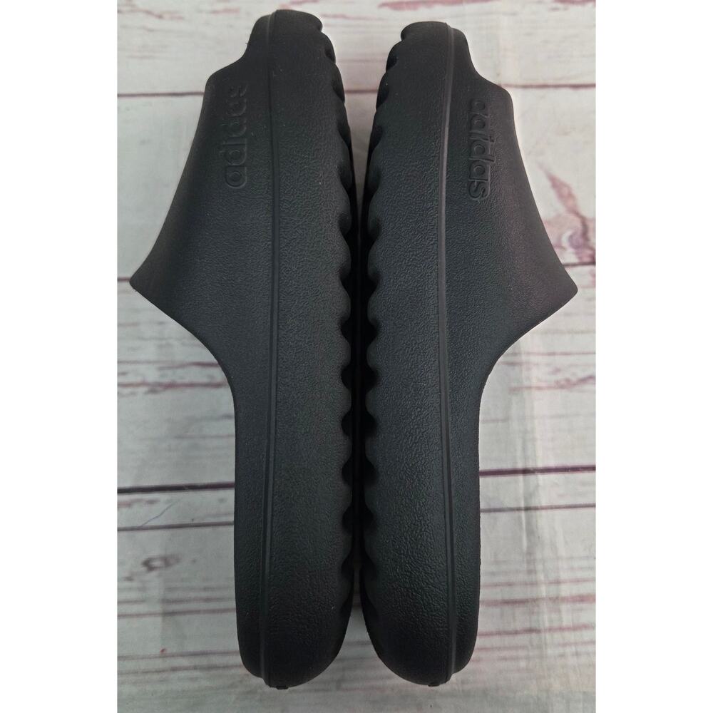 Adidas Adilette Lumia Slides Youth Size 5 Black Slip On Sandals Kids - Picture 6 of 9